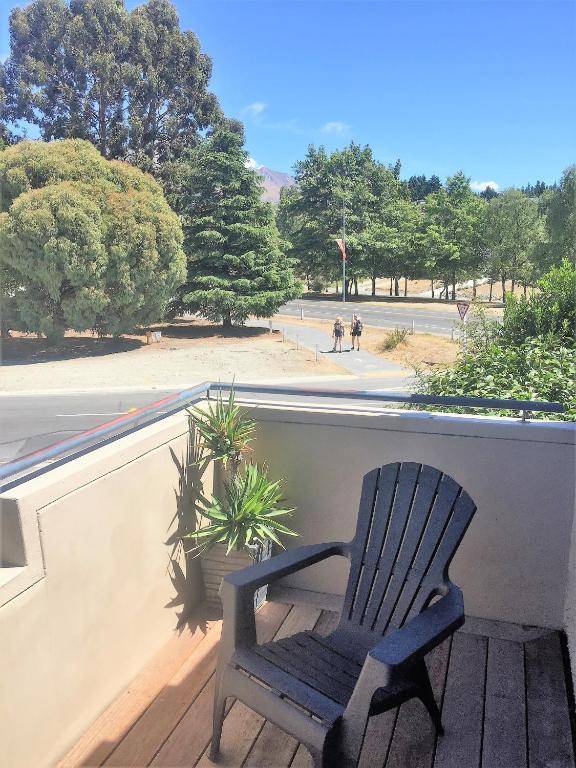 Fairway Motel & Apartments