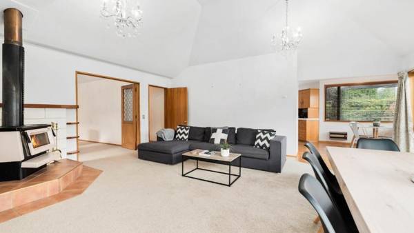 Cherry Lodge - Wanaka Holiday Home