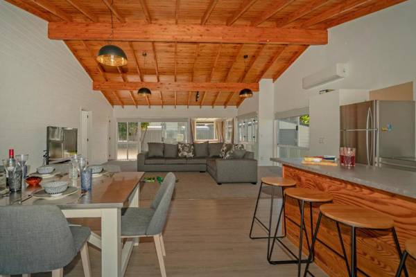 Summer's Runaway - Pauanui Holiday Home