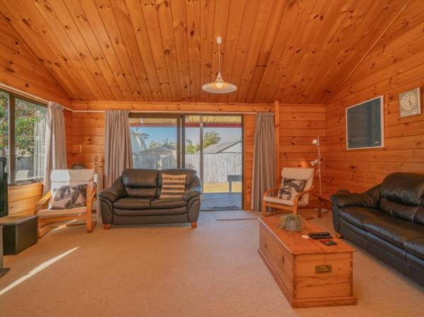 Lazy Daze Bach - Pauanui Holiday Home