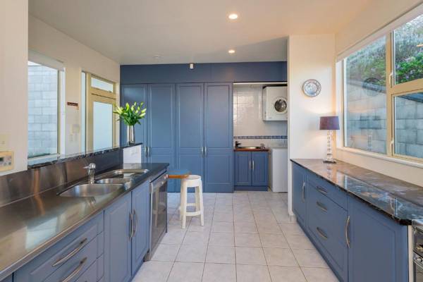 APARTMENT 4A - By the Beach