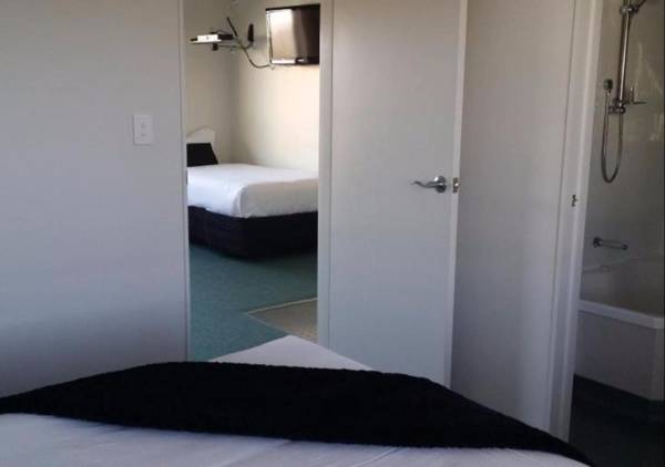 Asure Abode On Courtenay