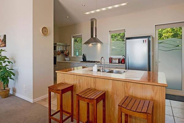 SeaBreeze Nelson 3 bedroom