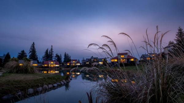 *** LAKE VILLA 466 ***