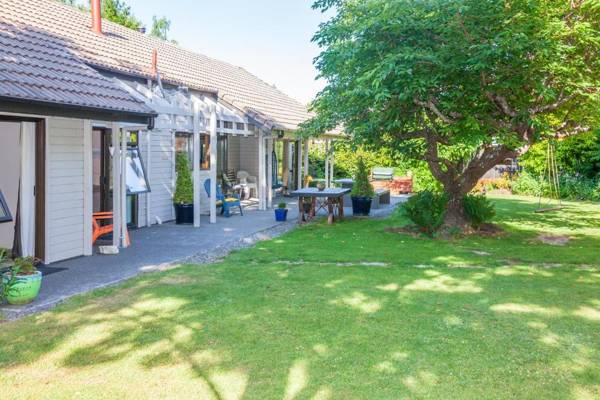 Charming on Cheltenham