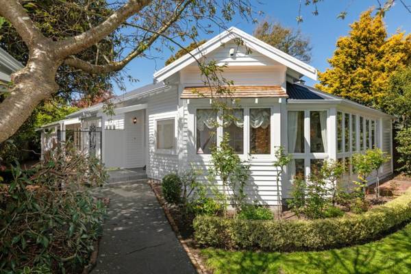 Fendalton Villa