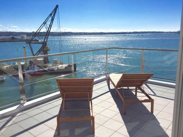 Princes Wharf 2BR Sub-Penthouse