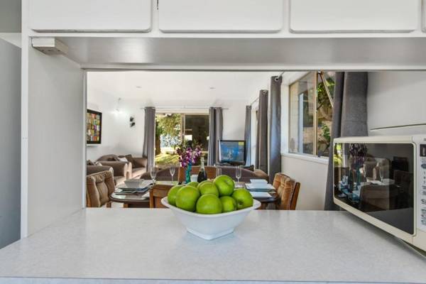 Sandcastles on Tay - Mt Maunganui Holiday Home