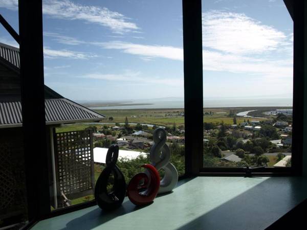 Grafton Cottage & Chalets