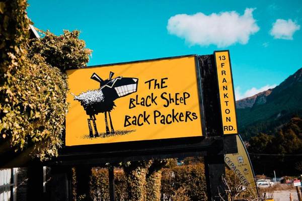 The Black Sheep Backpackers