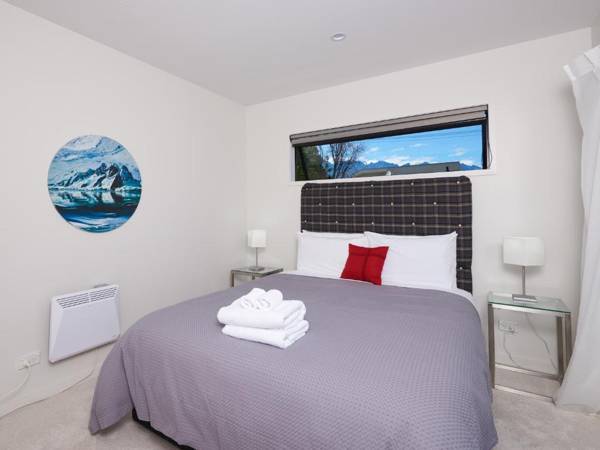 Central Spa Escape - Queenstown Apartment F2
