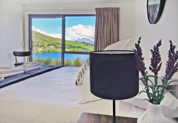 Executive Living in Bluewater