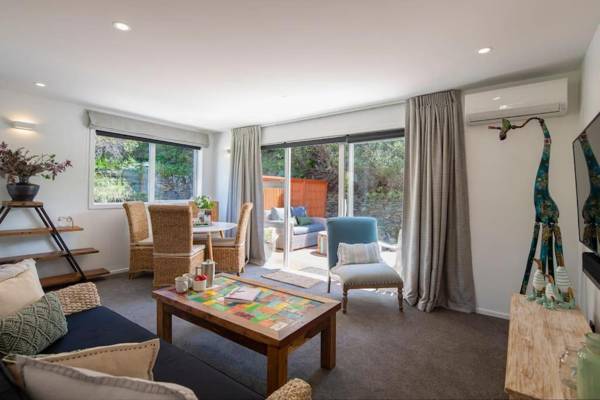 Queenstown Hillside Villa 4- City Location-Walk To Town