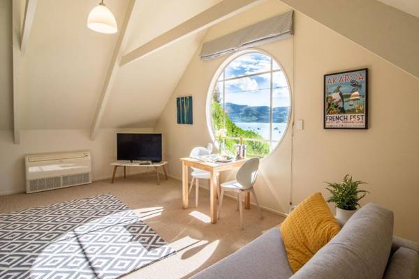 The Boathouse - Akaroa Holiday Home