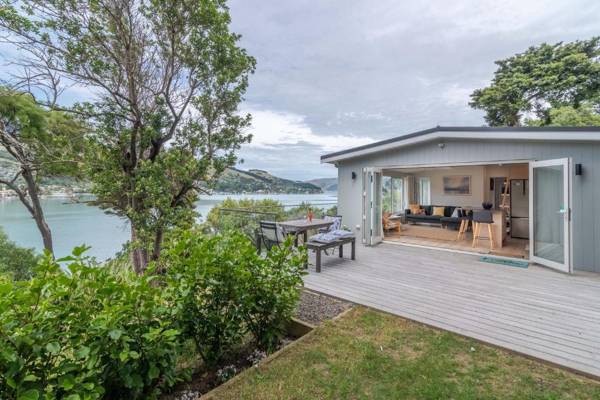 Otahuahua - Akaroa Holiday Home