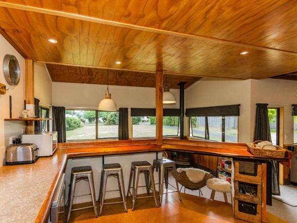 The Hut Retreat - Ohakune Holiday Home