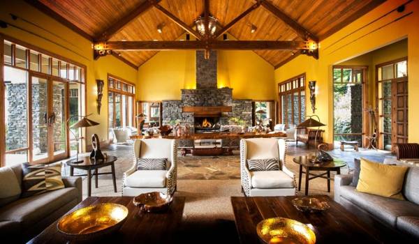 Treetops Lodge & Estate