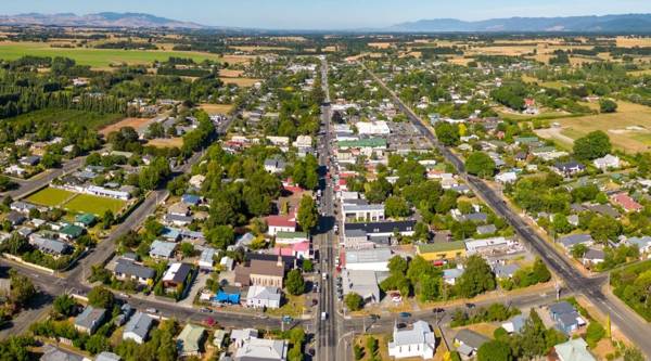 Shy Cottage and Studio