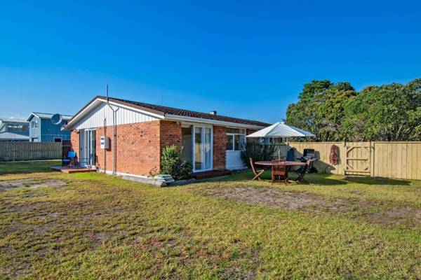 Turf n Surf - Ruakaka Holiday Home