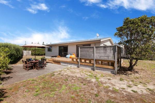 This Way To The Beach - Omaha Holiday Home