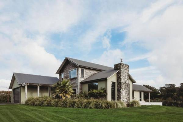 SERENITY LODGE - TRANQUIL RETREAT