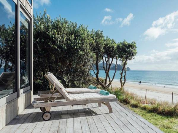 The Breakers - Whangapoua Executive Holiday Home