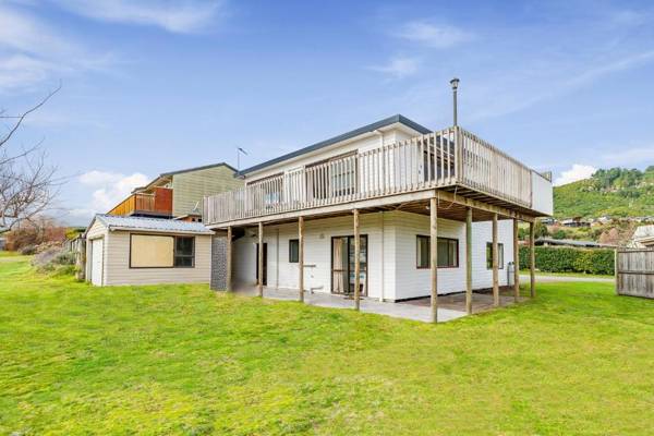 Kinloch Family Getaway - Kinloch Holiday Home