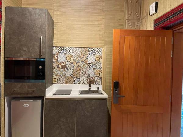 Fort Guesthouse نُزل القلعة