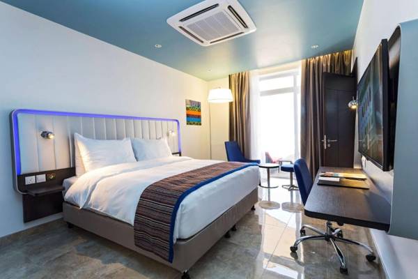 Workspace - Park Inn by Radisson Hotel and Residence Duqm