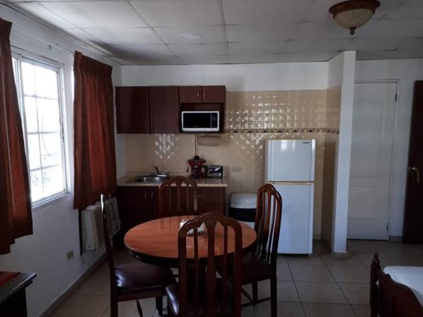 Hotel California Panama