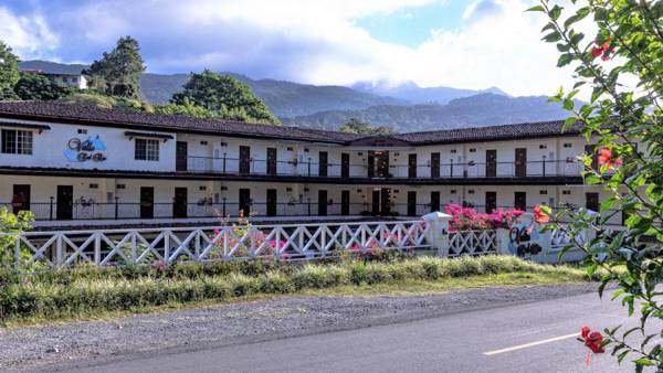 Hotel Valle del Rio