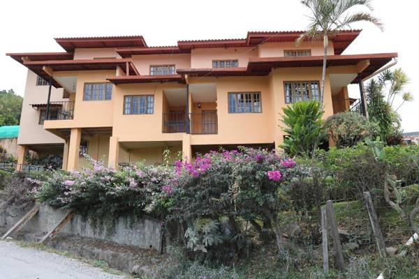 Aparthotel Los Pinos