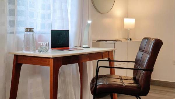 La Residencia by Villa Alejandro