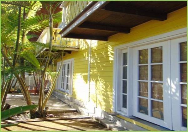 Yellow Houses Bocas