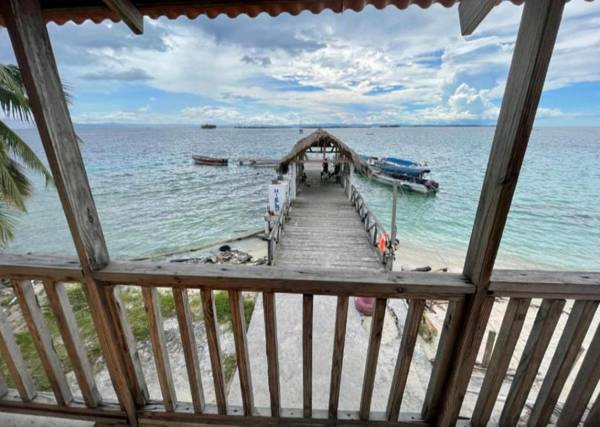 Guna Yala Barco Hundido - GUNAYALA507