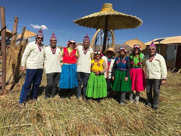Uros Waliski Lodge
