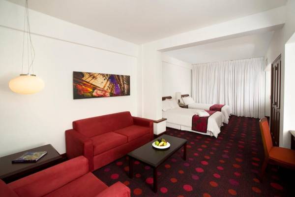 Radisson San Isidro Hotel & Suites