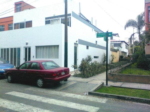 Mario Figueroa- Monterrico Suites Hotel