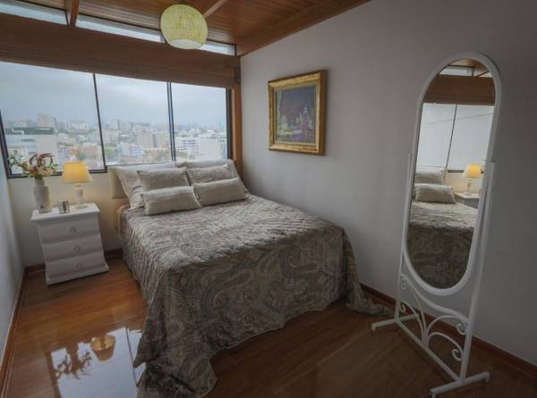 Oceanfront Penthouse in Miraflores