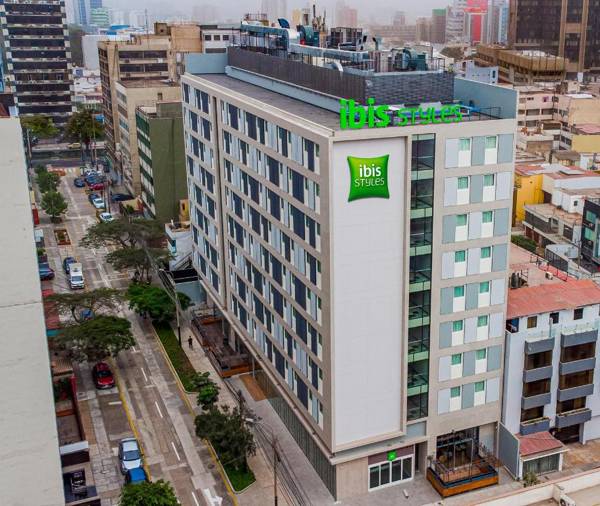 ibis styles Lima San Isidro