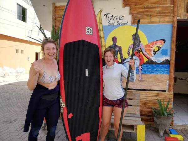 Totora Surf School