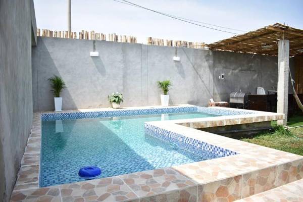 Linda Casa de estreno en Colán con piscina