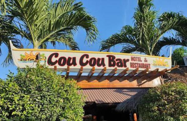 Coucou Bar Hotel And Restaurant