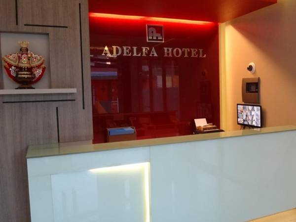 Adelfa Hotel