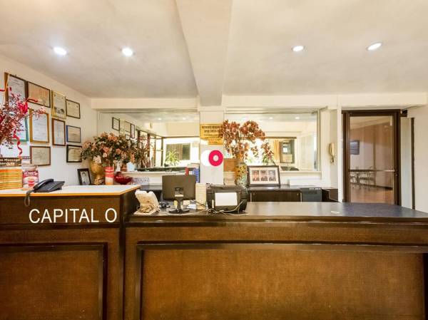 OYO 465 Ford's Inn (Vaccinated Staff)