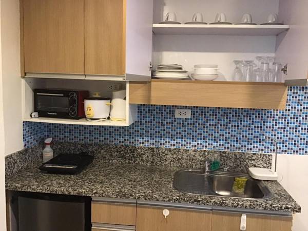 Arterra L: OceanView. Fast WiFi Nflix Kitchen