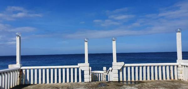 Mt. Bagarabon Beach Hotel