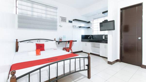 RedDoorz near De La Salle Dasmarinas Cavite