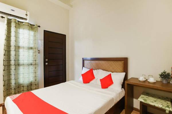 Vaccinated Staff - OYO 425 Residences By Sirc