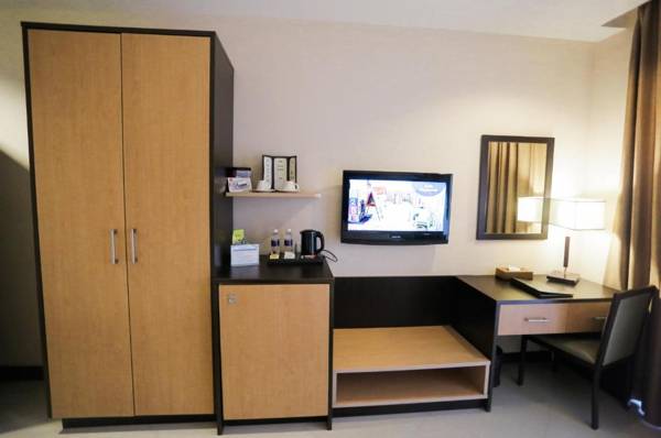 The Lake Hotel Tagaytay